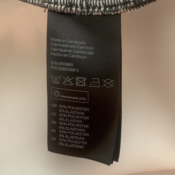 Jewel/Floral Patterned A-Line Dress - Picture 5 of 7